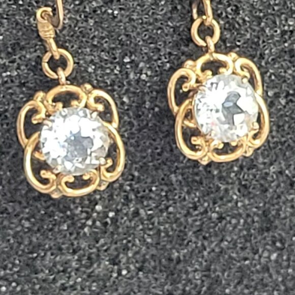 Vintage Gold-Tone Earrings With Clear Rhinestones & Intricate Filigree Design - Picture 2 of 5